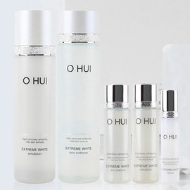 2-piece set of women's cosmetics with rich moisture that helps your skin stay strong for a long time (WB70B88) / 오래도록 피부결정돈 풍부한보습 여자화장품 2종세트 (WB70B88)