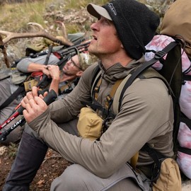 Stone Glacier Chinook Merino Hoody, Granite Grey, Small, Merino6 Technology, Moisture-Wicking, Odor-Resistant, 1/2-Zip, Backpacking Base Layer (10005-GG-S)