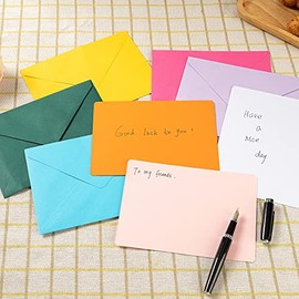 Wishop Sobres coloridos A7 y tarjetas en blanco, 24 sobres A7 y 24 tarjetas planas coloridas de 5 x 7 pulgadas para bodas, invitaciones, cumpleaños, b