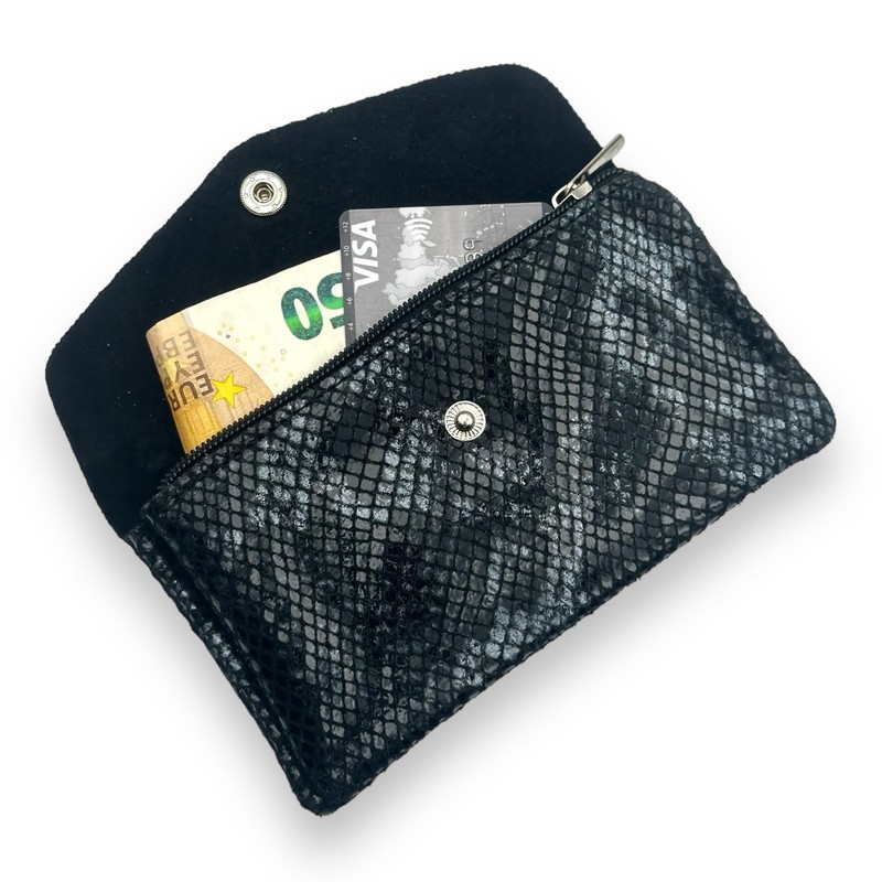 Mady in Italy Women's Medium Purse with Zip, Coin Compartment