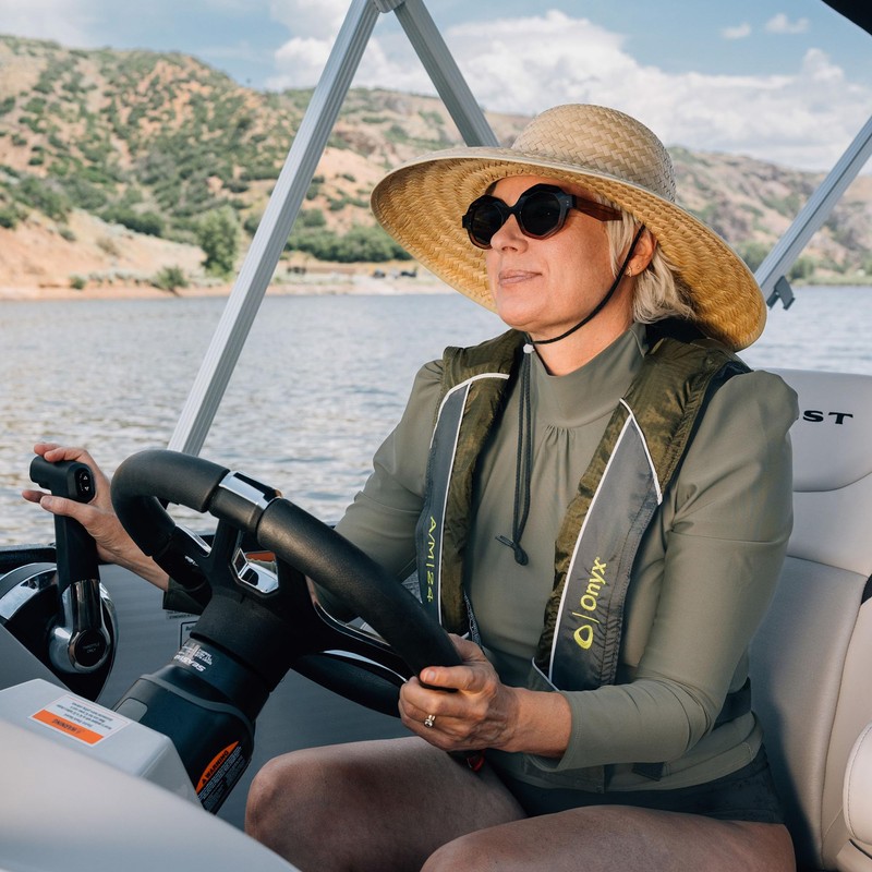 Onyx A/M-24 Automatic/Manual Inflatable Life Jacket, U.S. Coast Guard Approved,