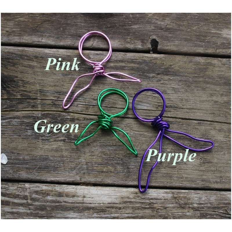 Heart Tree Topper in Rustic Grapevine and Pip Berries