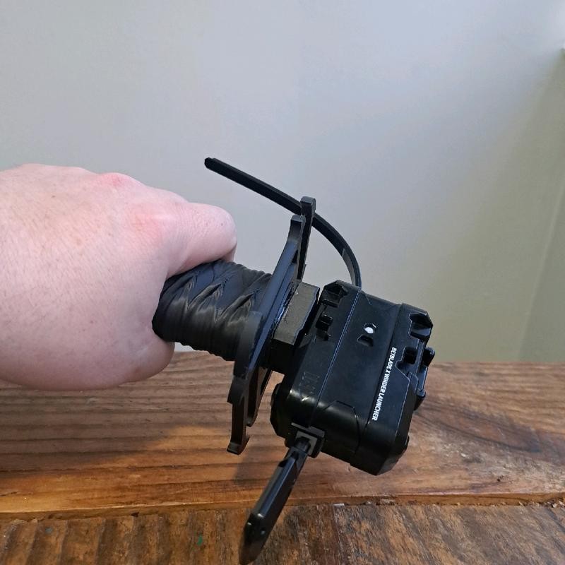 BeybladeXBleach Zangetsu launcher katana grip beyblade collection - Specification: All