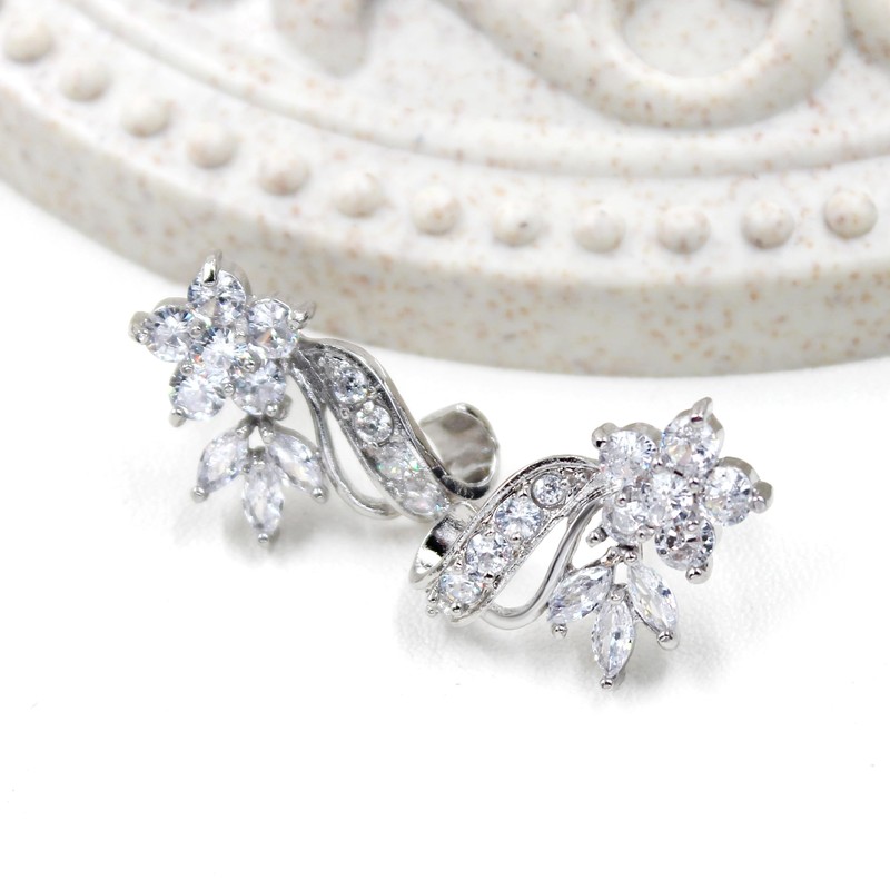 Platinum Plated White Cubic Zirconia Diamond Flower Earrings Studs Wrap