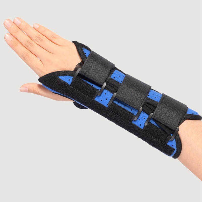 Wrist Brace Medium Adjustable Ergonomic Carpal Support Brace with Splint