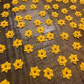 Set of 24 Small Royal Icing Sunflowers Decorations - Cupcake Toppers