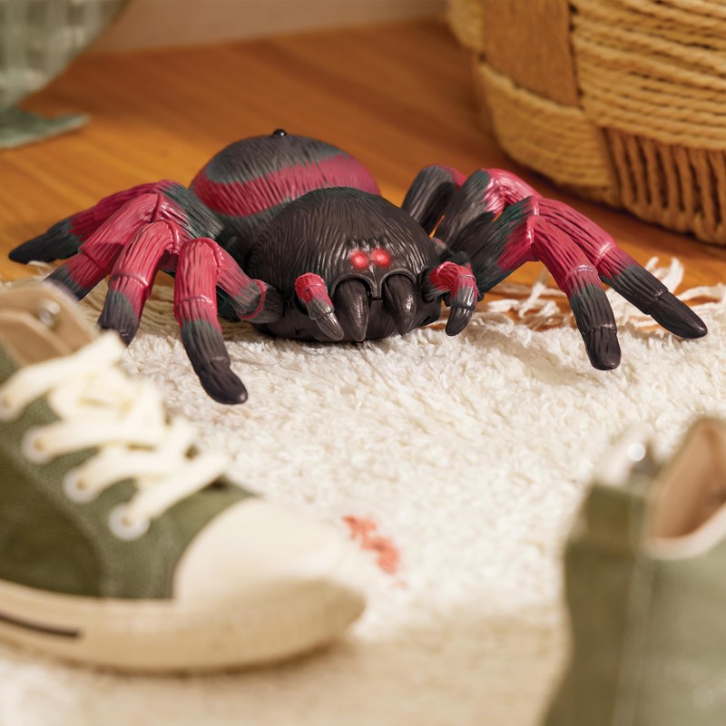 Terra by Battat – Realistic Tarantula RC Spider with Infrared