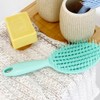 Yao Hairbrush [Scalp Care Round Aqua Sea] Wet Hair Shampoo