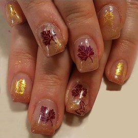 24Pcs Fall Press on Nails Short Square Fake Nails Thanksgiving False Nails Autumn Leaves Maple Leaf Glitter Design French Tip Press ons Artificial Nails Holiday Stick on Nails for DIY Nail Art