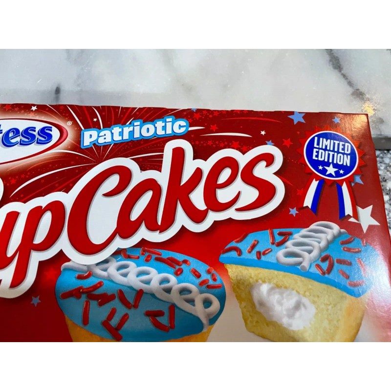 Hostess CupCakes PATRIOTIC 2021 - LE Box - 8 Cakes