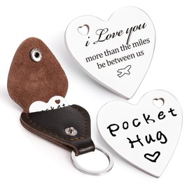 Qunrwe Long Distance Relationships Gift,Pocket Hug Token & Leather Keychain,Thinking of You Miss You Gift,Valentine's Day Anniversary Christmas Birthday Gifts for Her Him Family Friends Loved One