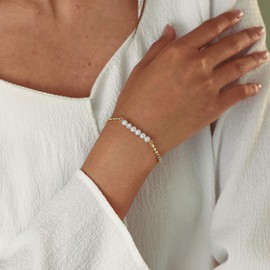 zvcofun Beaded Bracelets for Women, Dainty Pearl Bracelet 14K Gold Bracelets for Women Non Tarnish Cute Pearl Bracelets for Women Trendy Gold Charm Bracelet Gold Jewelry for Women Bridesmaid Gifts