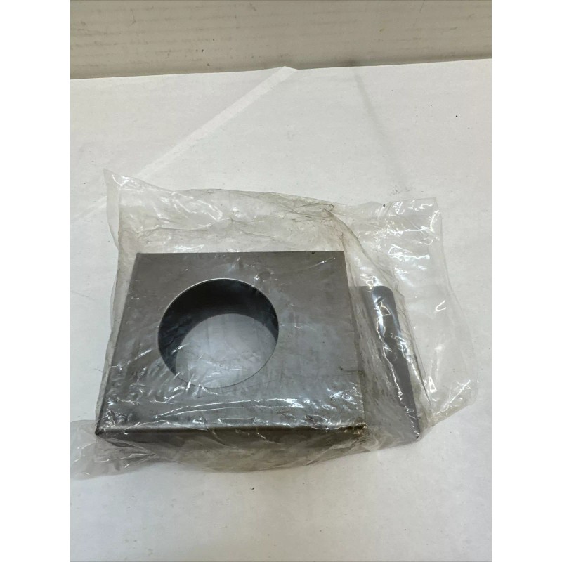 WELDANDFABSHOP Gate Lockbox Single Hole Weldable Steel 3 1/2" x