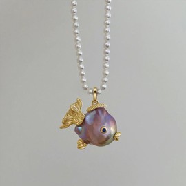 Fish Pearl Necklace for Women Freshwater Pearl Baroque Goldfish Necklace for Mom Daughter, 18k Gold-plated, 14-20mm Pearls, 18" + 2.5" Extender, Anniversary Birthday Gift for Her (Purple Gold Tail)