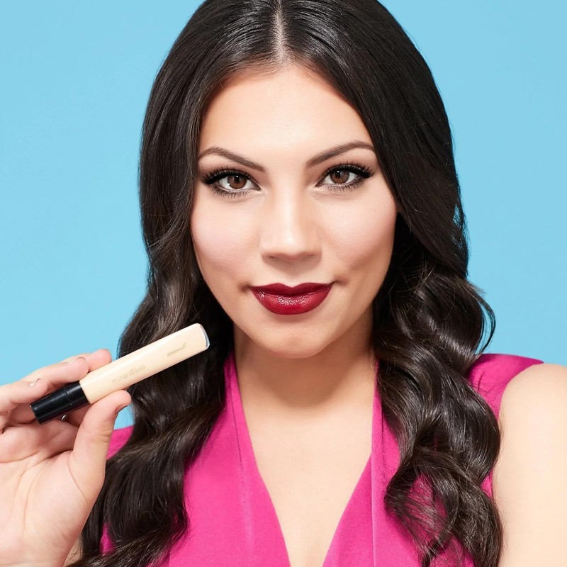 Touch On Concealer 2. Golden Cream