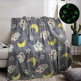 BNREDA Cosy blanket for children Glow in the dark 130x150cm, Owl, moon, star print blanket Glows in the dark, Fluffy soft sofa blanket for girls and boys(B, 130x150cm)