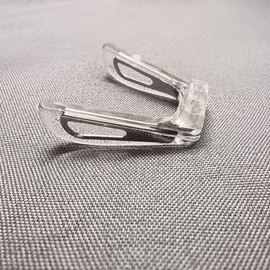 Child Eyeglass Saddle Bridge Gold Nose Pads Nose Piece Sunglasses Nose Pads Silicone U-Shape Metal Core and 3-in-1 Screwdriver for Glass Reading Glasses (Silver)