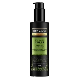 TRESemmé Flawless Curls Leave-In Cream Hair Serum hair treatment with Coconut Oil & Ceramide for deep nourishment & up to 72-hour curl definition 200 ml