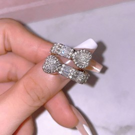 Jacruces Silver Heart Rings for Women Bling Iced Out Rings Cubic Zirconia Ring Men Women Engagement Wedding Promise Ring for Her Hip Hop Jewelry Size 9