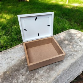 Pet Memorial Box, Treasured Memories, Add your own 6x4 photo, Loved and Missed Every Day, Keepsake Storage box