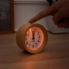 Navaris Analogue Wooden Alarm Clock with Snooze - Retro Clock