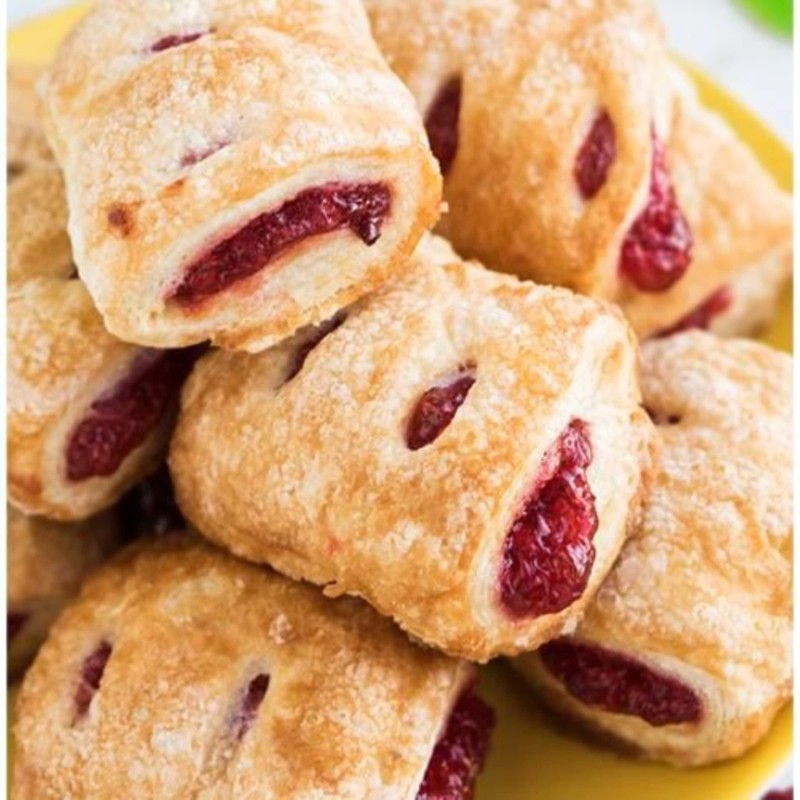 By The Cup Strawberry Pie & Pastry Filling, 2 Pound