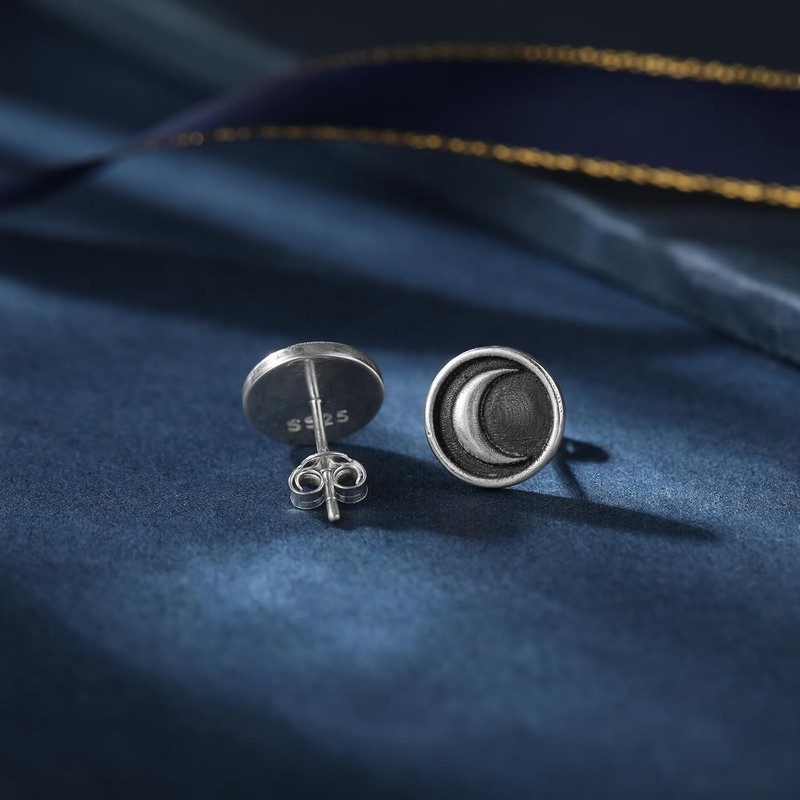 arete de tuerca de plata de ley 925 con diseño