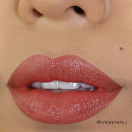 Signature Lipstick (003, Peach Nude)
