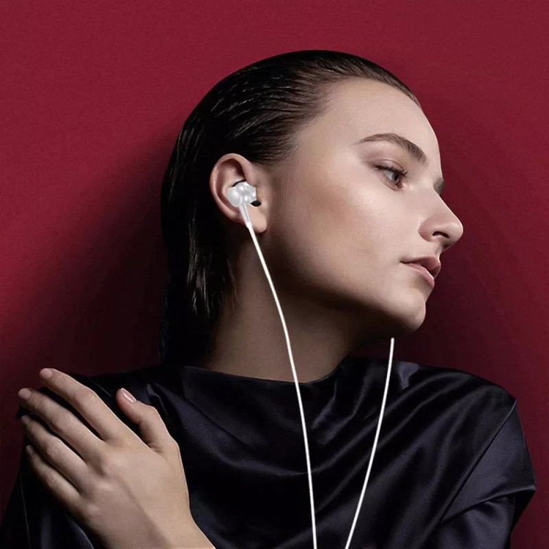 Maíz 3pz Audifonos Alambricos In-ear Jack 3.5mm Manos Libres Pc