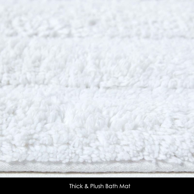 HOMESCAPES Spa Supreme Luxury Pedestal Mat, White, Very Heavy 1800
