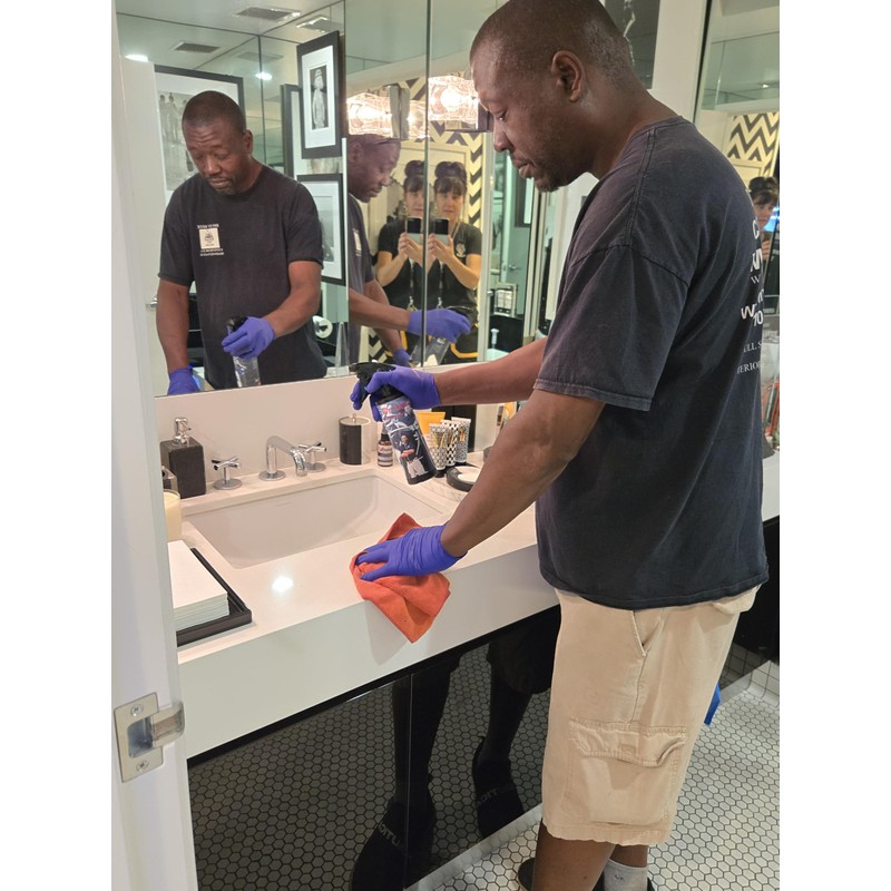 Dr Leal's Hospital Grade Cleaning Spray, Non Bleach Cleaning Supplies