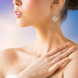 Celtic Knot Earrings for Women Irish Good Luck Flower Drop Dangle Jewelry (Celtic Knot Earrings)