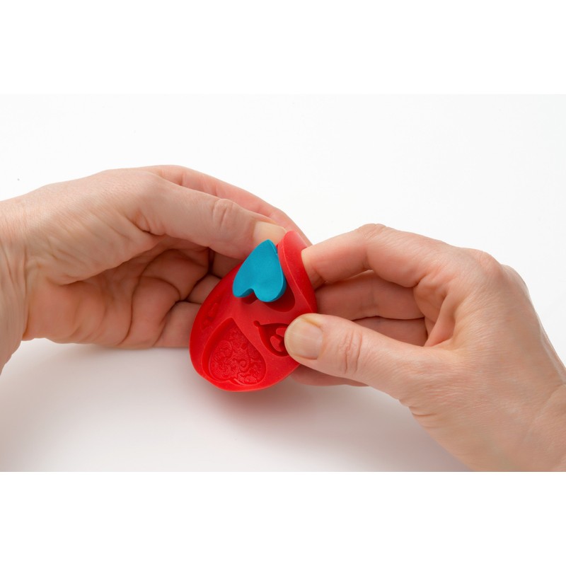 Staedtler 872523 "Hearts Fimo Push Mould Modeling Craft Kit