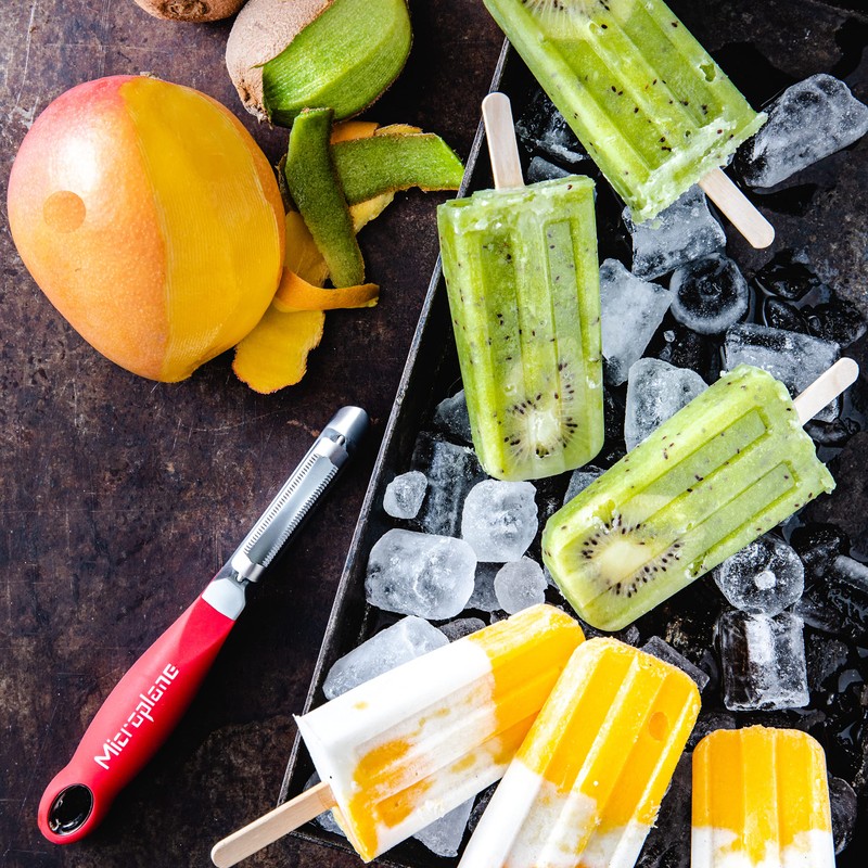 Microplane professional peeler