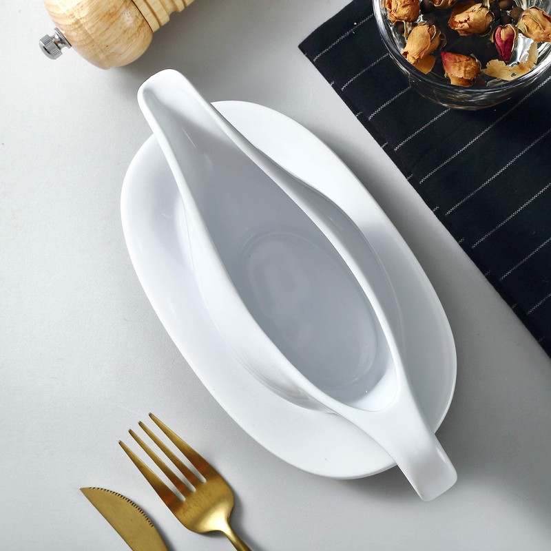 Bruntmor 11 Oz White Ceramic Gravy Boat With Tray, 11