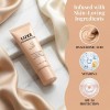 Luxe Smart Shade-adapting Long-wear Liquid Foundation