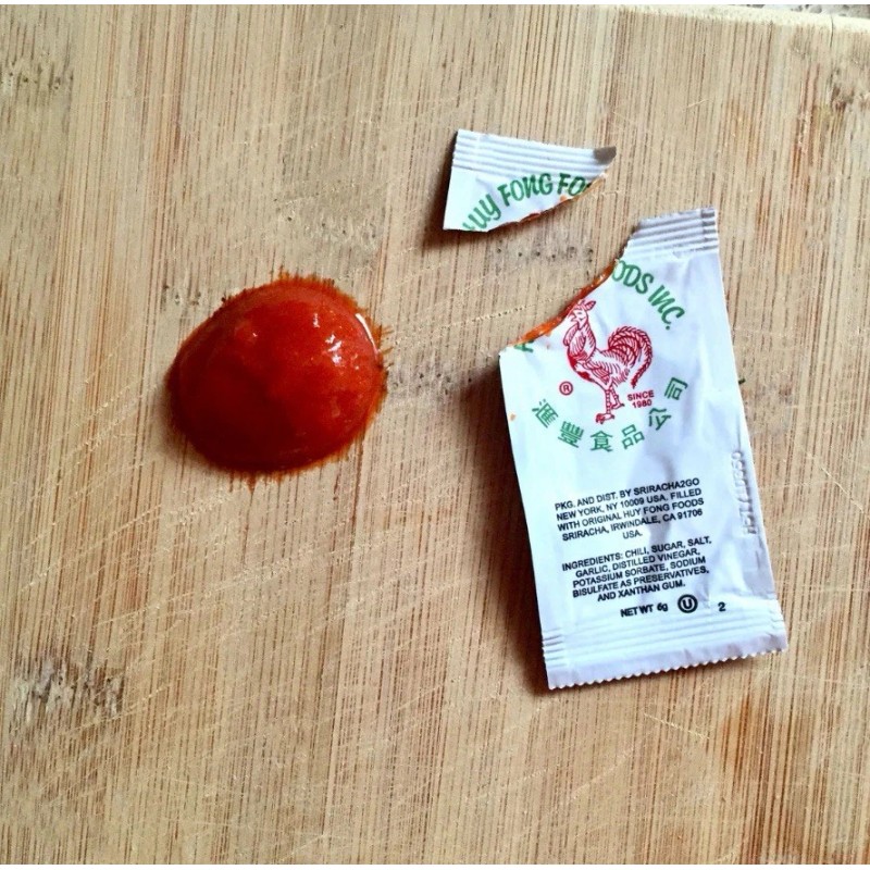 Huy Fong Sriracha Hot Chili Sauce 200 Packets