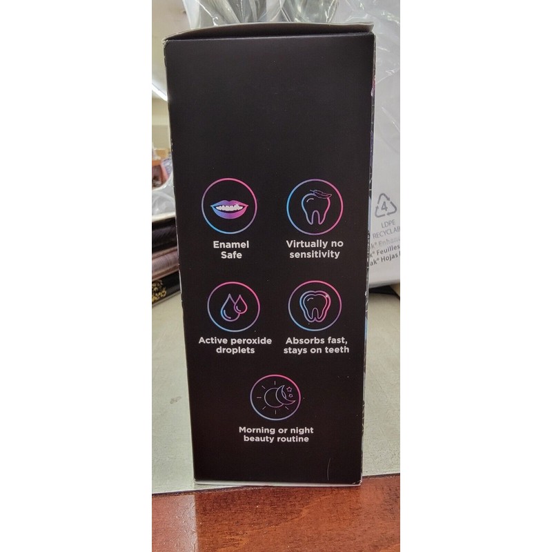 ARC 🍒 ARC Leave On Teeth Whitening Kit Swipe Whiten