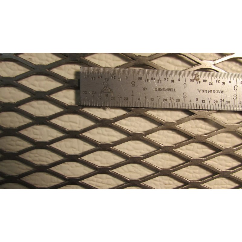 McNICHOLS 1/2 #16 304 STAINLESS STEEL FLATTENED EXPANDED METAL-----5" X