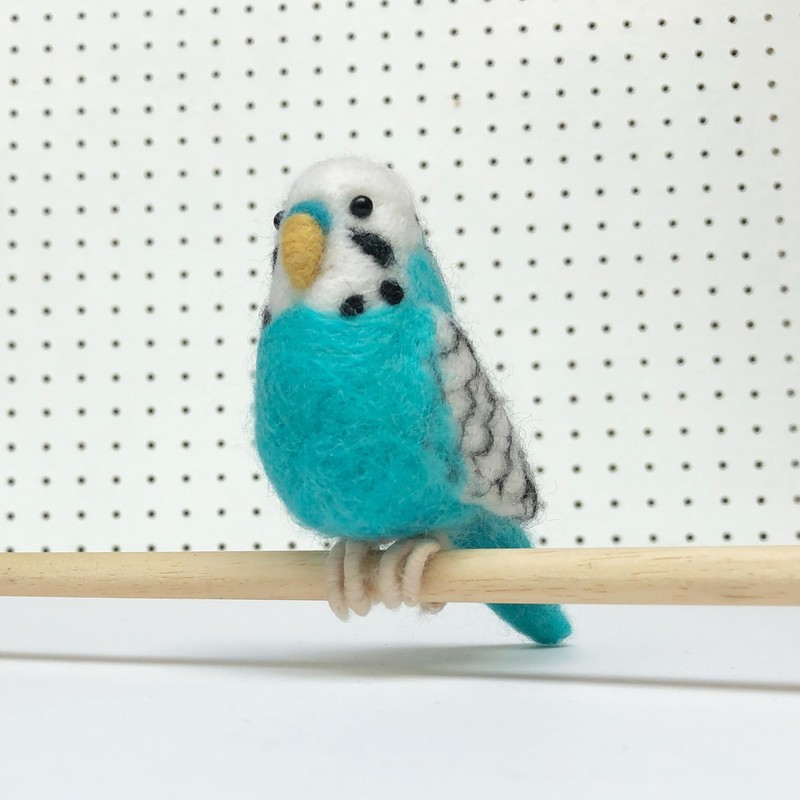 Bergin & Bath Needle Felting kit Budgie. Make a Blue