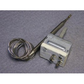 Thermostat: 55.17039.010 Lincat, fryer thermostat: Single pole 130c - 190c Sensor 6mm x 117mm Capillary length 1240mm: EGO 55.17039.010 LINCAT Silverlink Silverlink 600 Electric Fryers DF33, DF36, DF39, DF46, DF49, DF66, DF612, DF618, DF69ST, DF612S
