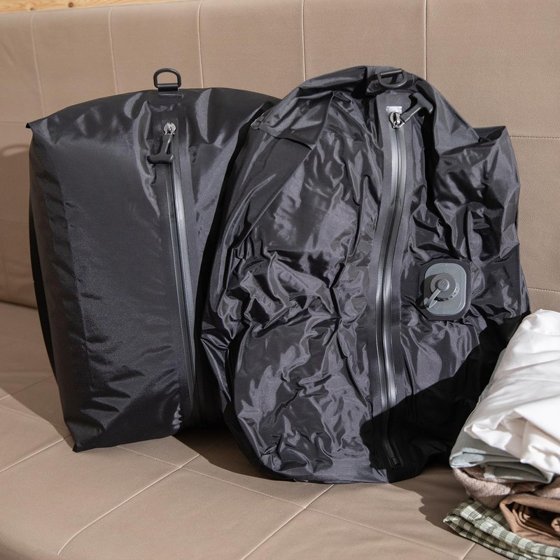 Automatic Vacuum Bag for Travel Luggage with Pump, Reusable Space