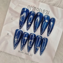 Silver Moonlight Nail Handmade Nail Tips - Almond / 실버 달빛네일 수제네일팁 - 아몬드