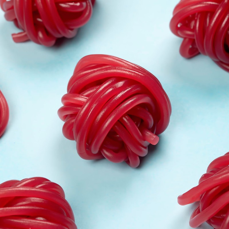 Kervan Candy Bebeto Strawberry Licorice Laces - Red Shoestring Licorice
