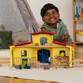 Schleich Farm World Animal Playset - 92pc Kids Farm Playset with Cow, Horse, Pig, Bull, and Accessories for Boys and Girls, Gift for Kids Age 3+, Yellow