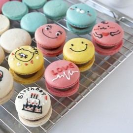 Easy No-Bake Macaron DIY Kit with Icing No-Bake Macaron - Oreo (6 pieces)
