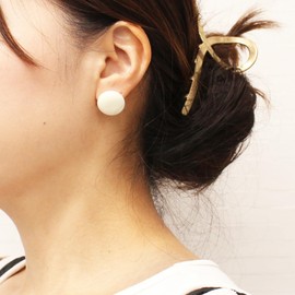 Jewelry Shop M e0010 Clip-on Earrings, Acrylic, Resin, Retro Accessories, Simple, Women's, Made in Japan, Resin Brass Acrylic Yellow Gold