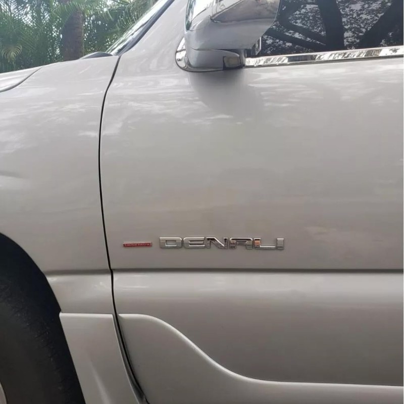 1x Denali Emblem Car Badge Nameplate Compatible with 2007-2020 Yukon