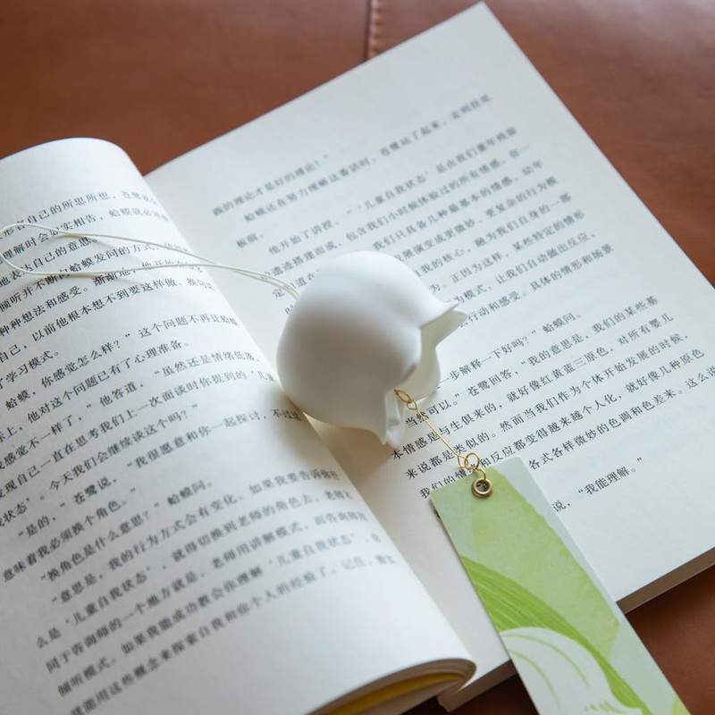 Dopamine Arts "Suzu Orchid" Wind Chime, Cream Skin, Small Cute