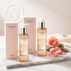 Ohui Miracle Moisture Cleansing Oil 150ml x 2 / 오휘 미라클 모이스처 클렌징오일 150ml x2개